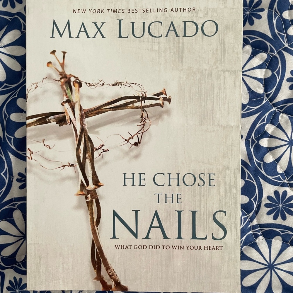 Bible Study Books - Picture 3 of 7